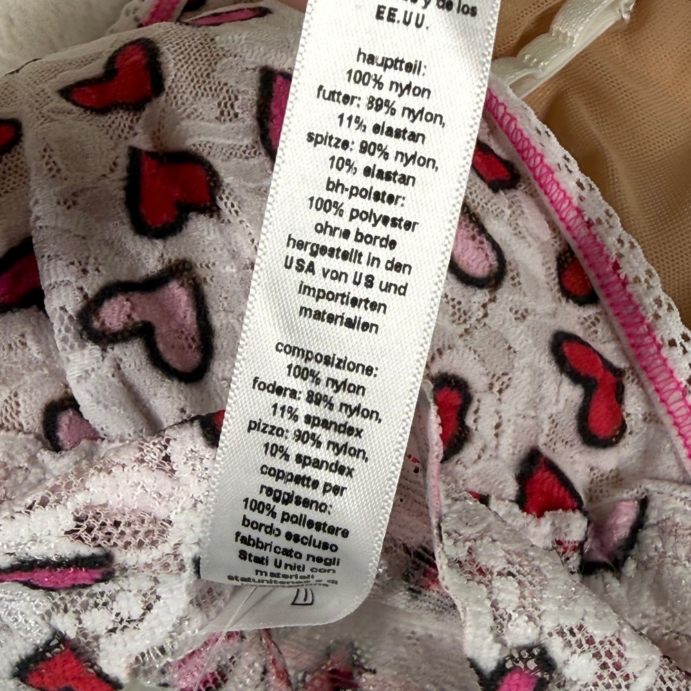 Hanky Panky White Lace Heart Print Triangle Bralette Small Red Pink Made in USA - Picture 6 of 8